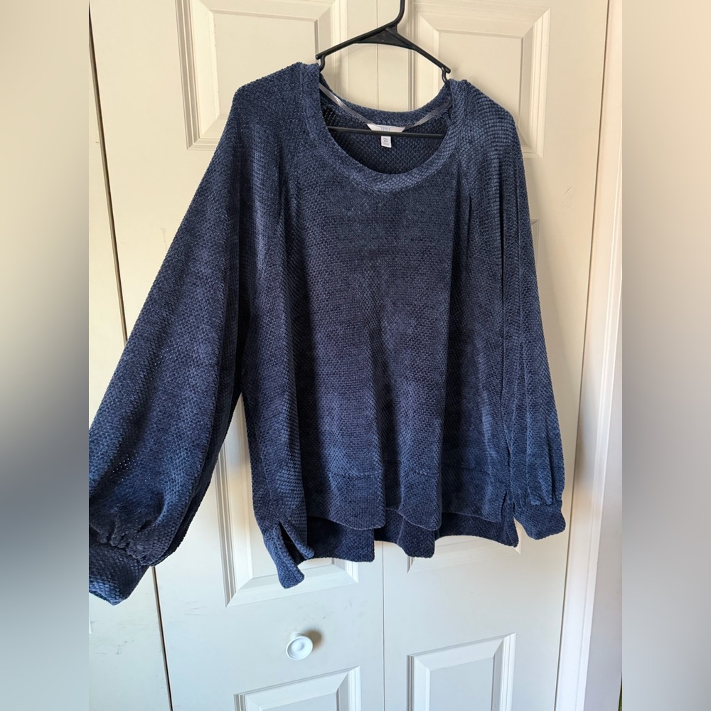 Time and Tru Navy Knit Crewneck Sweater with Balloon Sleeves